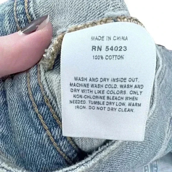 GAP Distressed Medium Wash Denim Jacket Women's Size M - Picture 6 of 6